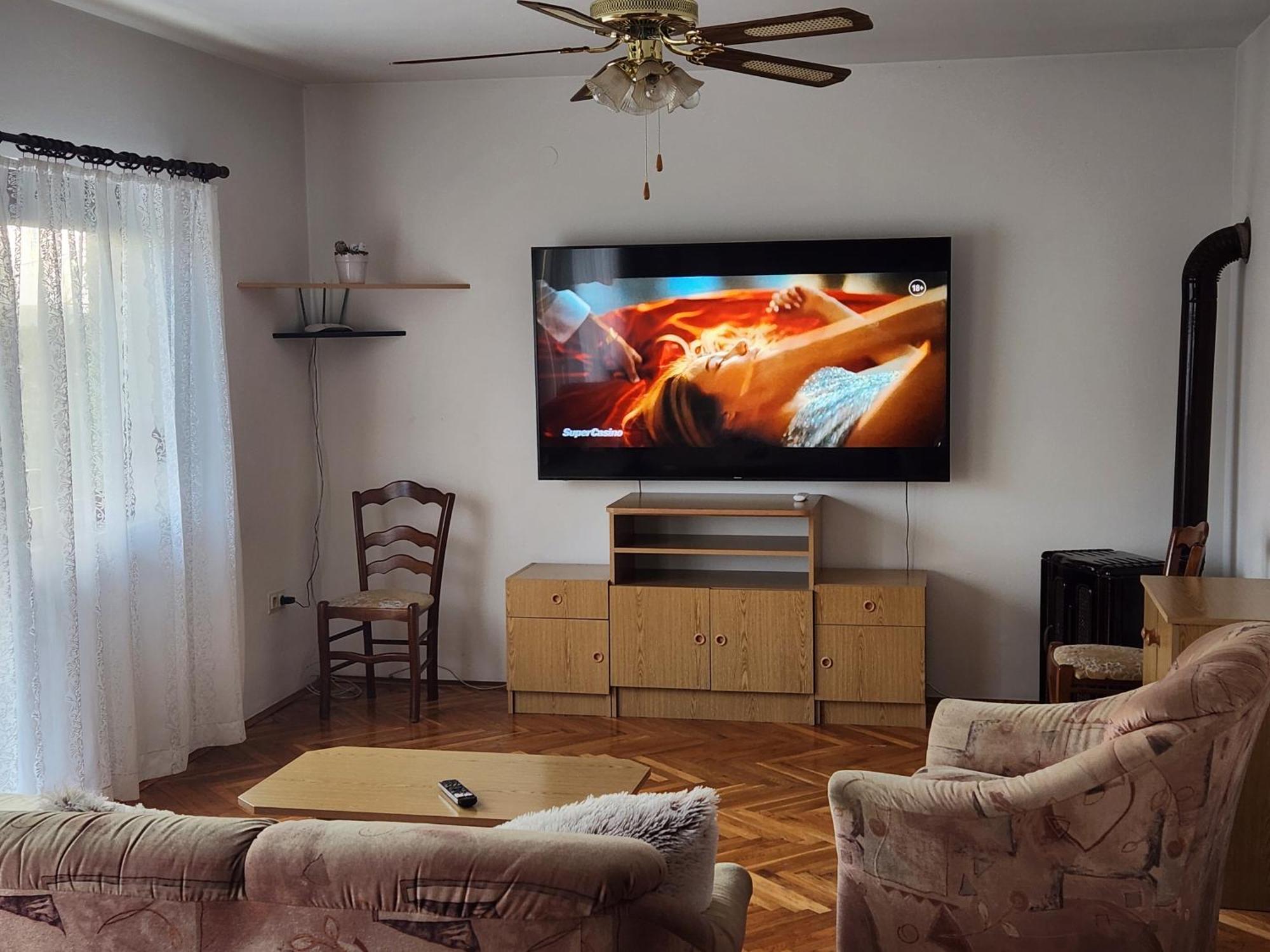 Apartmani Mazzarolli Jadranovo Exterior foto