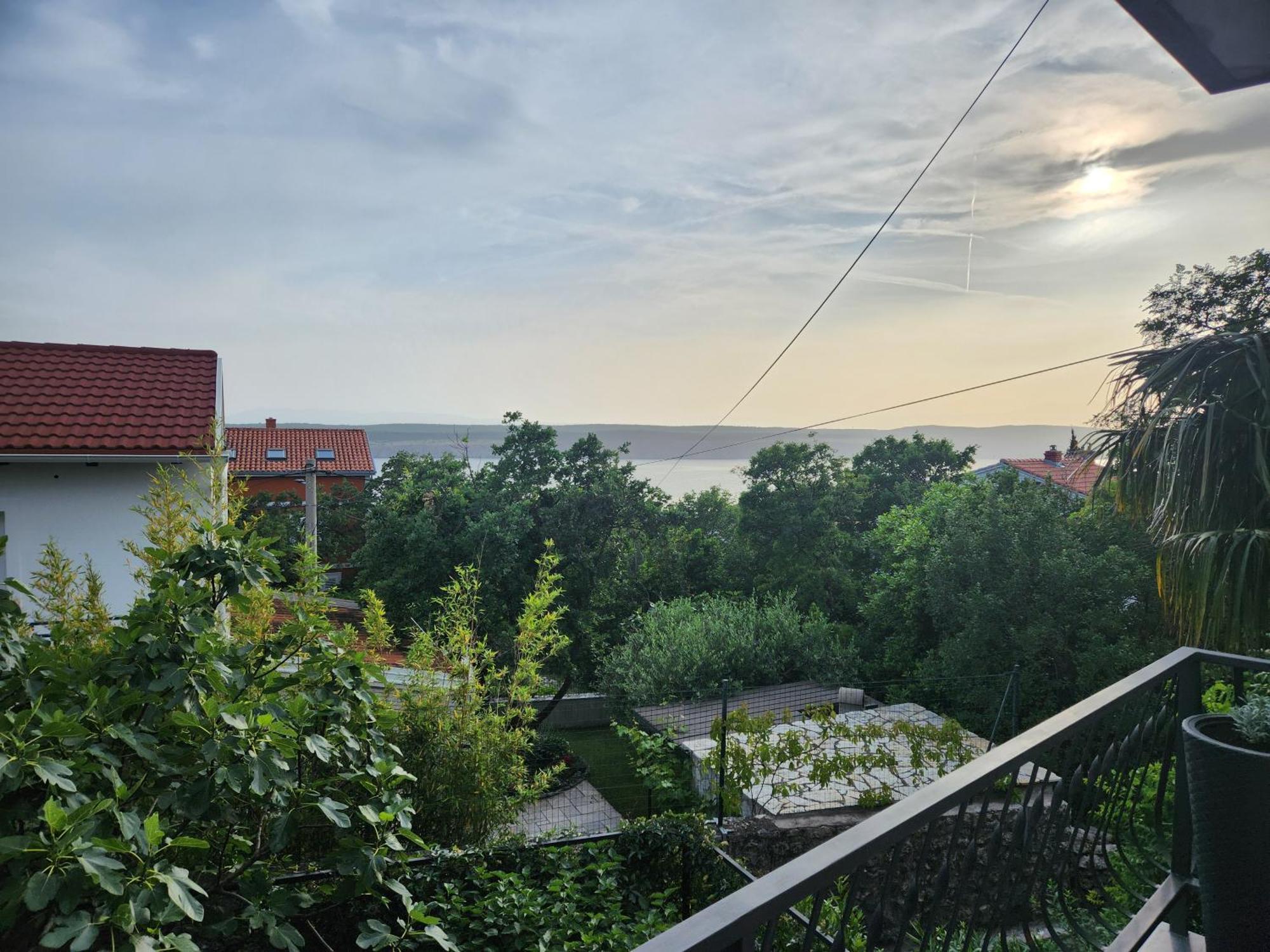 Apartmani Mazzarolli Jadranovo Exterior foto